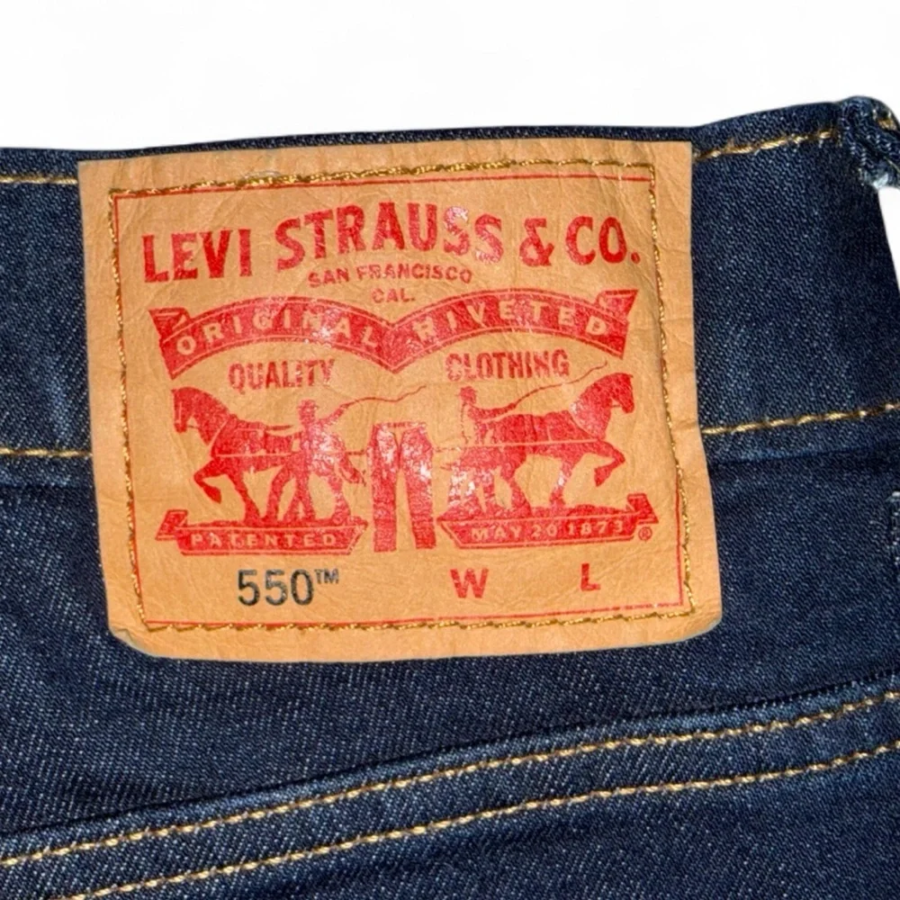 Levi’s 550 Relaxed Fit Jeans W46 L32 Dark Wash (Worn Once)